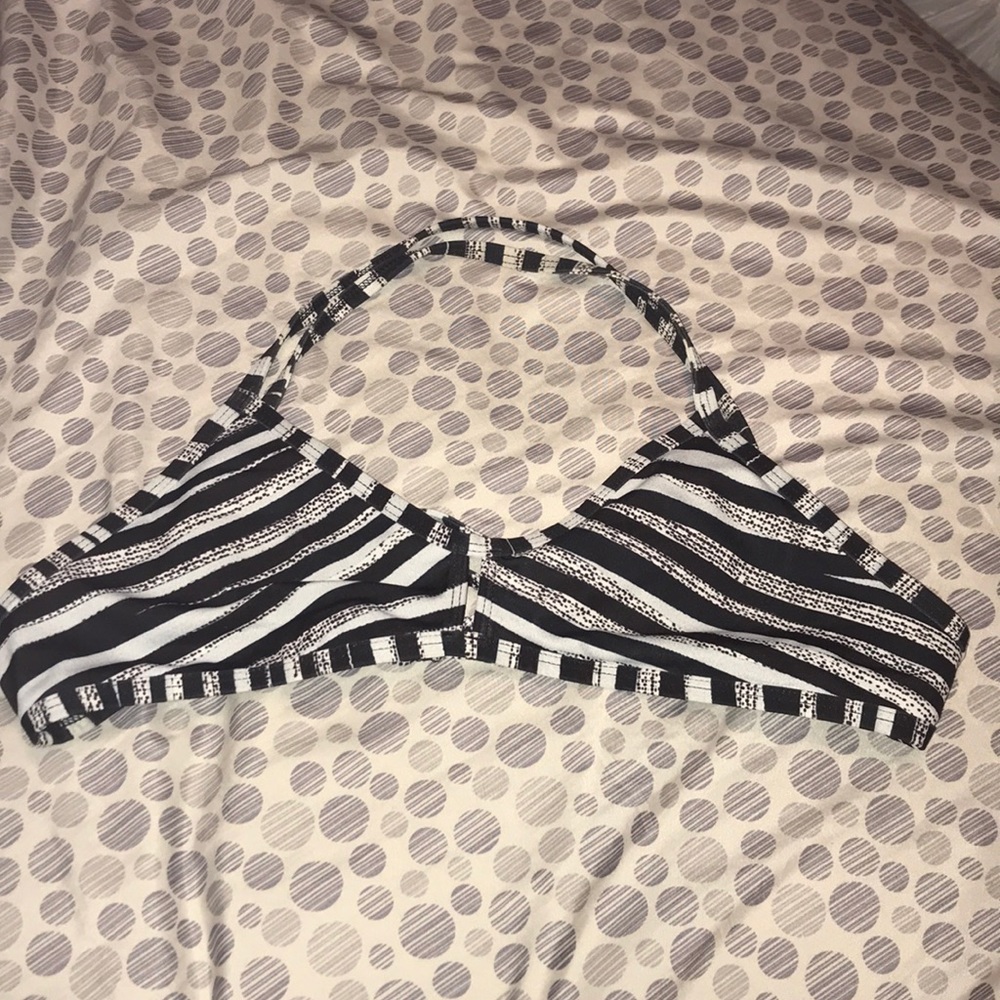 Jolyn Vent Top